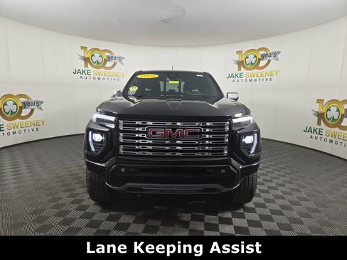 Used 2025 GMC Canyon Denali w/ LPO, Denali Black Edition image 2
