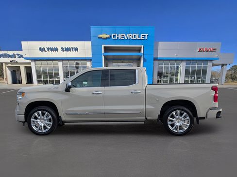 Used 2026 Chevrolet Silverado 1500 High Country AWD/4WD image 13
