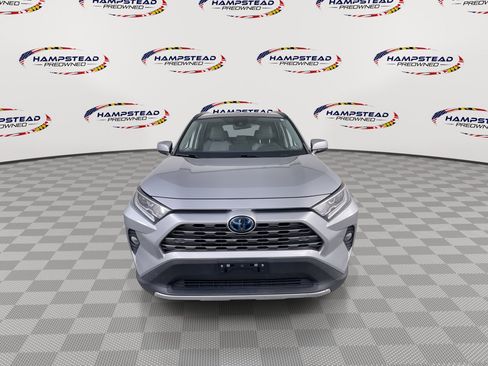 Used 2021 Toyota RAV4 Limited AWD/4WD image 3