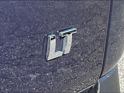 Certified 2022 Chevrolet Traverse LT image 22