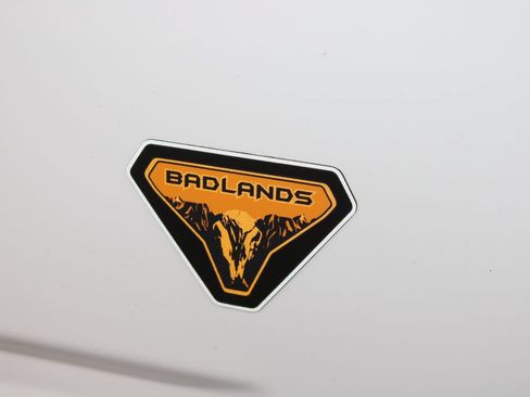 Used 2022 Ford Bronco Sport Badlands AWD/4WD image 12