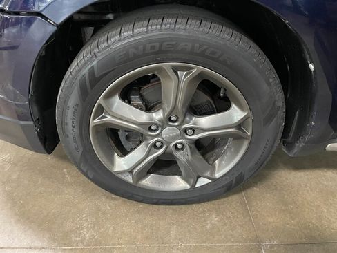 Used 2017 Dodge Journey Crossroad w/ Rear Seat Video Group AWD/4WD image 24