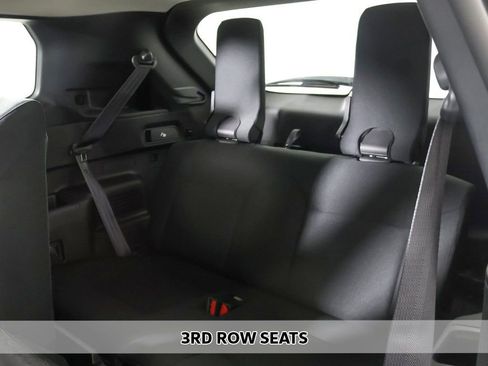 New 2026 Mitsubishi Outlander ES image 8