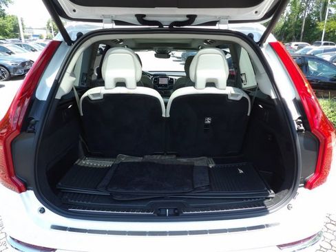 Certified 2025 Volvo XC90 B6 Plus w/ Protection Package Premier AWD/4WD image 27