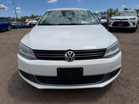 Used 2014 Volkswagen Jetta SE FWD image 8
