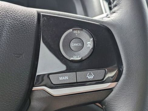 Certified 2022 Honda Pilot Touring image 30