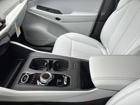 New 2026 Jeep Cherokee Limited image 31