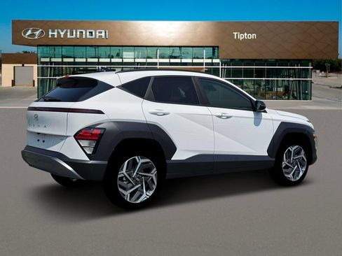 New 2026 Hyundai Kona SEL Premium FWD image 8