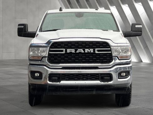 Used 2024 RAM 3500 Big Horn image 9