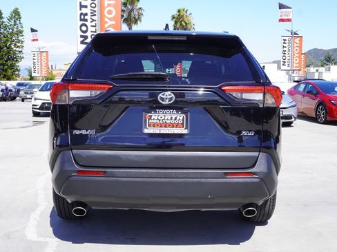 Used 2024 Toyota RAV4 XLE w/ Weather Package AWD/4WD image 6
