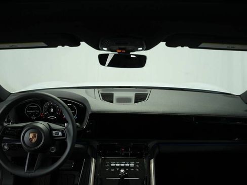 New 2025 Porsche Panamera 4 AWD/4WD image 16
