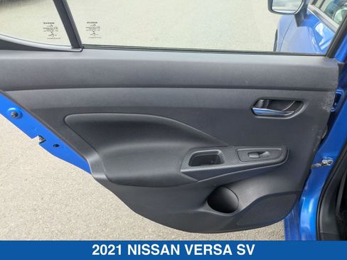 Used 2021 Nissan Versa SV FWD image 28