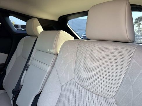 Used 2025 Lexus RX 450h AWD w/ Convenience Package image 15