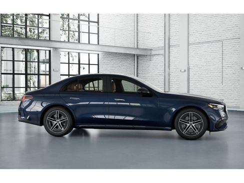 New 2026 Mercedes-Benz E 450 4MATIC Sedan image 15