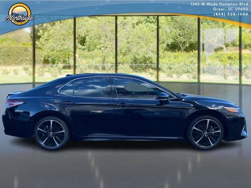 Used 2020 Toyota Camry XSE image 24