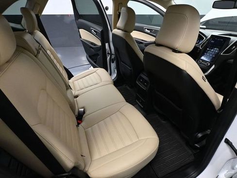 Used 2021 Ford Edge SEL w/ Cargo Accessory Package image 41