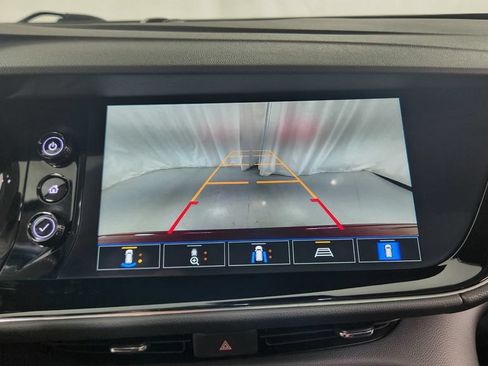 Used 2023 Buick Envision Avenir AWD/4WD image 28