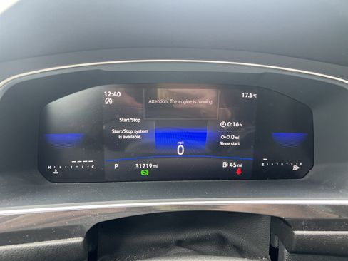 Certified 2023 Volkswagen Tiguan SE FWD image 19
