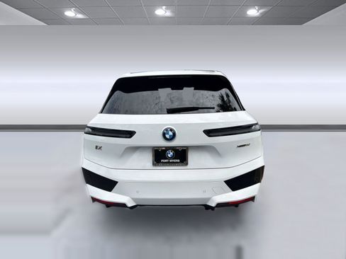 Certified 2023 BMW iX xDrive50 w/ Premium Package AWD/4WD image 10