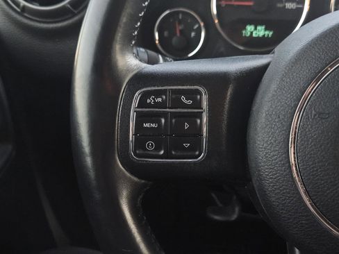 Used 2018 Jeep Wrangler Unlimited Sport w/ Connectivity Group image 15