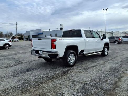 Used 2025 Chevrolet Silverado 3500 LTZ w/ LTZ Convenience Package AWD/4WD image 19