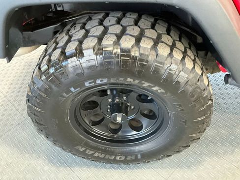 Used 2016 Jeep Wrangler Unlimited Sport w/ Quick Order Package 24S AWD/4WD image 54