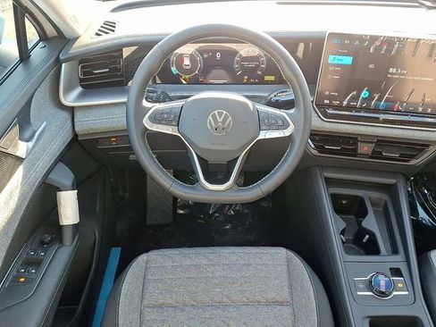 New 2026 Volkswagen Tiguan S image 7