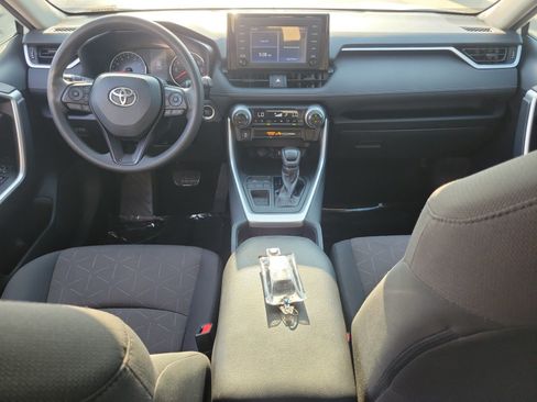 Used 2019 Toyota RAV4 XLE FWD image 29