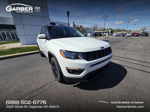 Used 2020 Jeep Compass Latitude AWD/4WD image 1