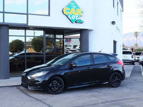 Used 2014 Ford Focus ST image 4