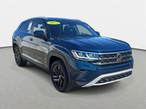 Used 2023 Volkswagen Atlas Cross Sport SE w/ Black Wheel Package image 3