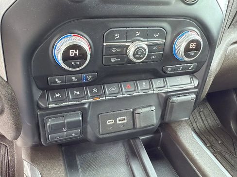 Used 2020 GMC Sierra 1500 SLT AWD/4WD image 24