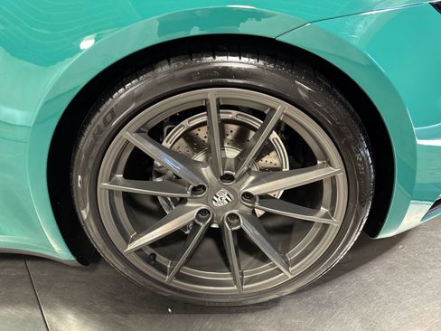 Used 2024 Porsche 911 Carrera T RWD image 12