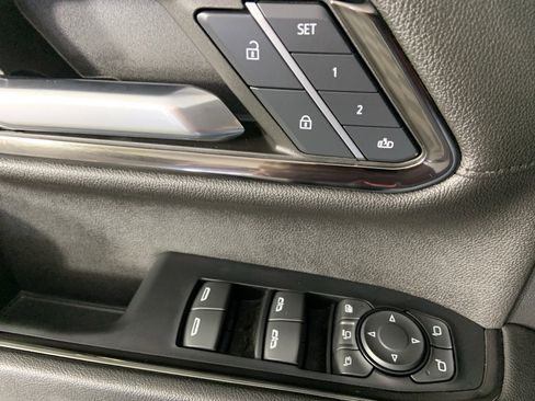 Used 2024 GMC Sierra 2500 AT4 w/ AT4 Premium Plus Package image 31