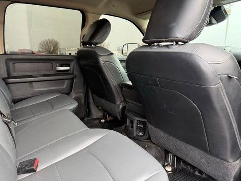 Used 2019 RAM 2500 Tradesman w/ Safety Group image 37