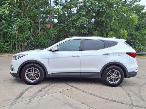 Used 2018 Hyundai Santa Fe Sport w/ 2.4L Value Package 02 FWD image 6