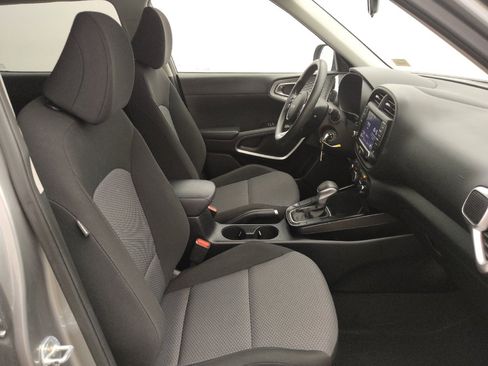 Used 2022 Kia Soul LX w/ Technology Package FWD image 21