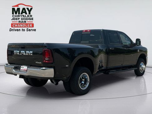 New 2026 RAM 3500 Tradesman AWD/4WD image 7