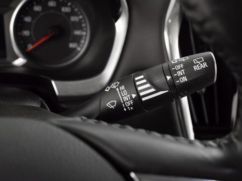 Used 2020 Chevrolet Traverse Premier image 36