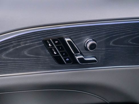 New 2026 Cadillac Lyriq Luxury RWD image 14