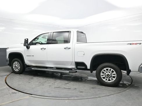 Used 2024 Chevrolet Silverado 2500 LTZ AWD/4WD image 4