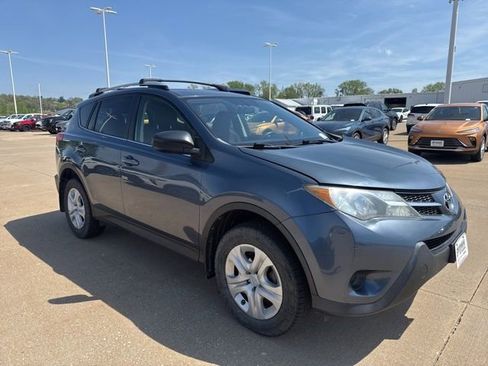 Used 2014 Toyota RAV4 LE AWD/4WD image 1