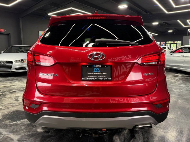 Used 2017 Hyundai Santa Fe Sport FWD image 6