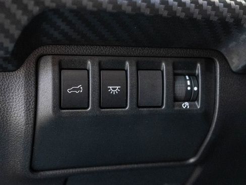 Used 2024 Subaru Ascent Premium w/ Convenience Package image 22