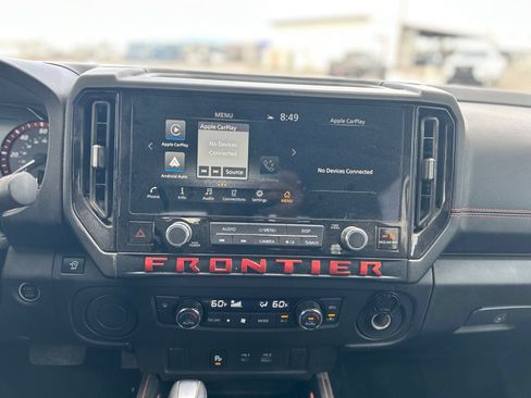 Used 2025 Nissan Frontier Pro-X RWD image 17