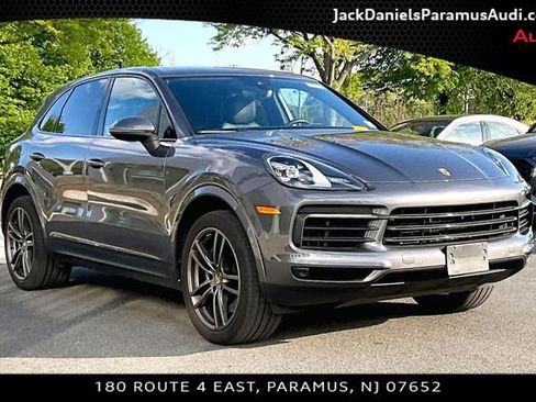 Used 2021 Porsche Cayenne AWD/4WD image 9