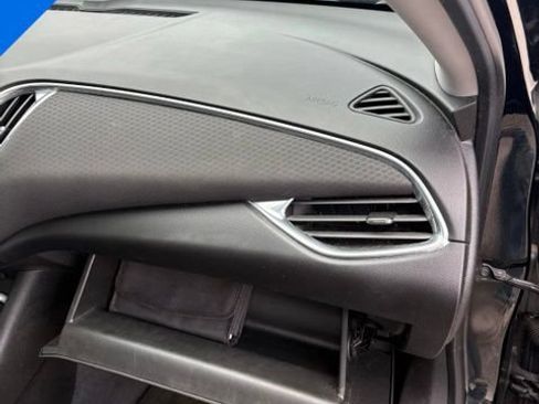Used 2019 Chevrolet Malibu LT FWD image 31