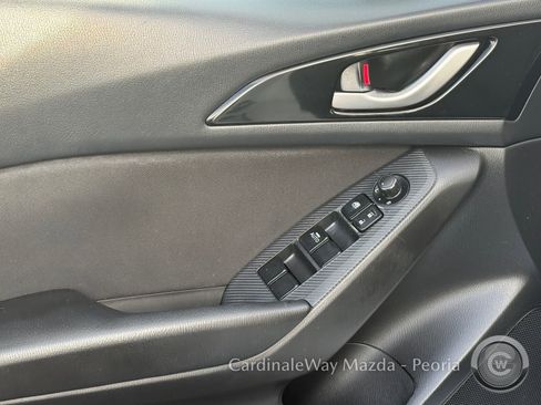 Used 2016 MAZDA MAZDA3 i Touring image 21