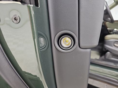 Used 2023 Rivian R1S Adventure image 32