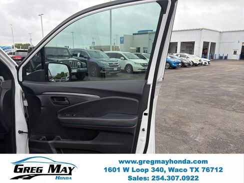 Used 2023 Honda Passport TrailSport image 35